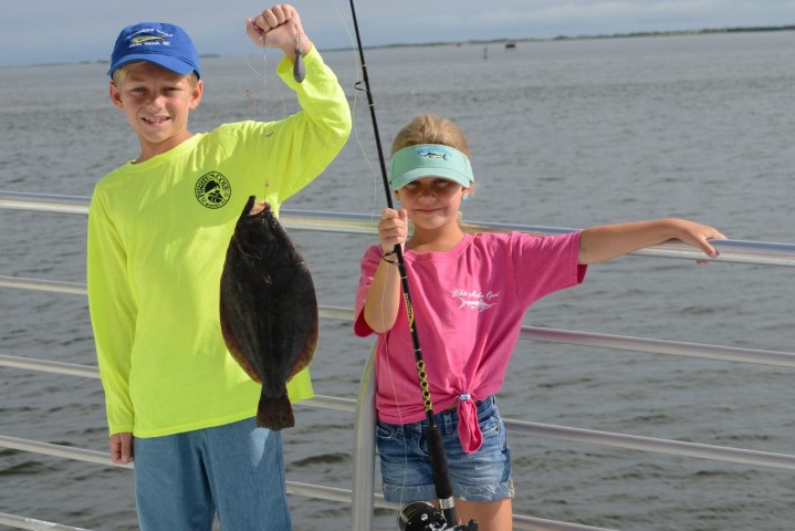 kids fishing