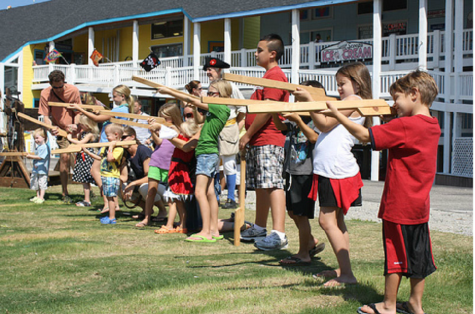 Kitty Hawk Kites Outer Banks Pirate Festival