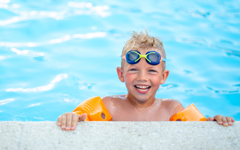 Outer Banks stays with pools