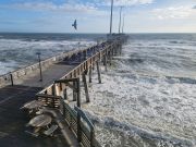 Jennette's Pier, Strong Breeze
