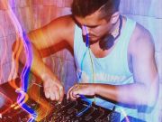 Jack Brown's Beer & Burger Joint, DJ Gustavo