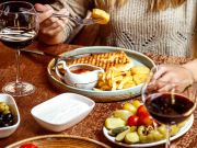 TRiO Restaurant & Market, Southern Cooking Loves Wine - Taste of the Beach