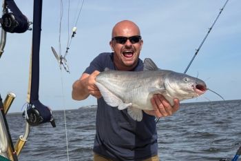 C-Legs Sportfishing, Relaxin & Catn