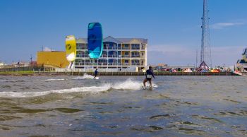 Kitty Hawk Kites, Kitty Hawk Kiteboarding Kickoff Weekend
