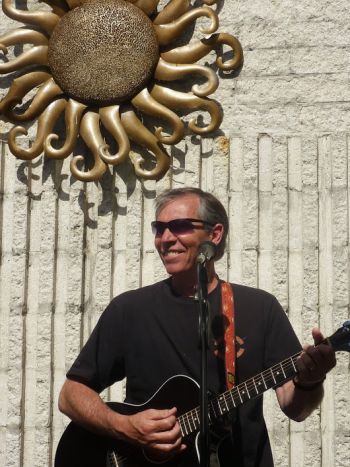 Basnight’s Lone Cedar Outer Banks Seafood Restaurant, Gerry Maddox