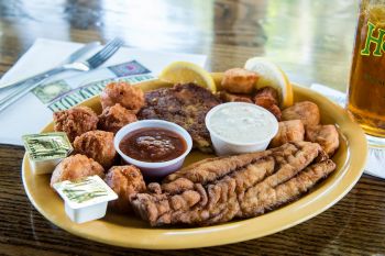 Howard's Pub, Build Your Own Seafood Platter