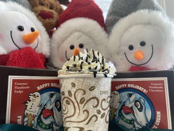 Big Buck's Ice Cream, Hot Chocolate