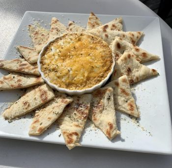 Uncle Ike's Sandbar & Grill, Ike's Famous Crab Dip