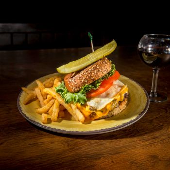 Jolly Roger Restaurant, 50/50 Burger