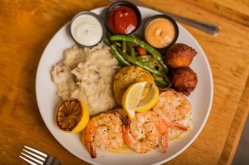 Mulligan's Grille, Broiled Seafood Platter