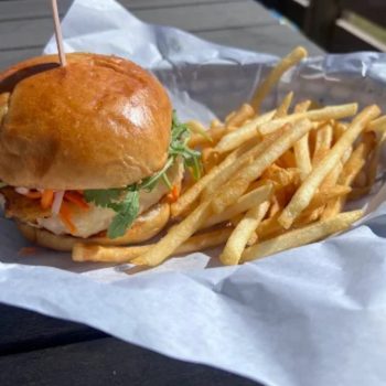 Sea Chef Dockside Kitchen, Shrimp Burger