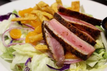 Good Winds Restaurant, Summer Ahi Niçoise