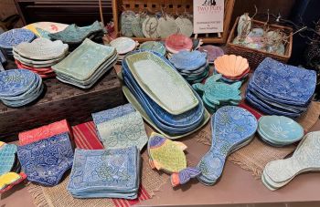 Absolutely Outer Banks, Two Pups Pottery