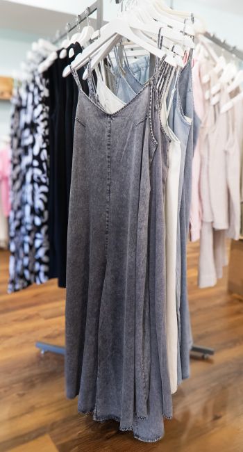 Bloom Boutique, Light Demin Jumpsuit