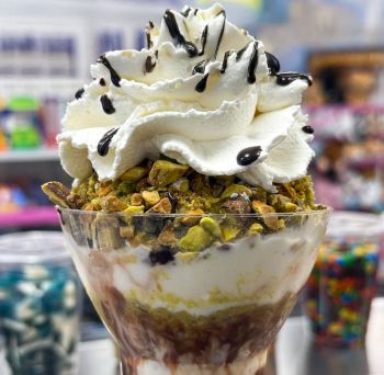 Big Buck's Ice Cream, Dubai Deserts