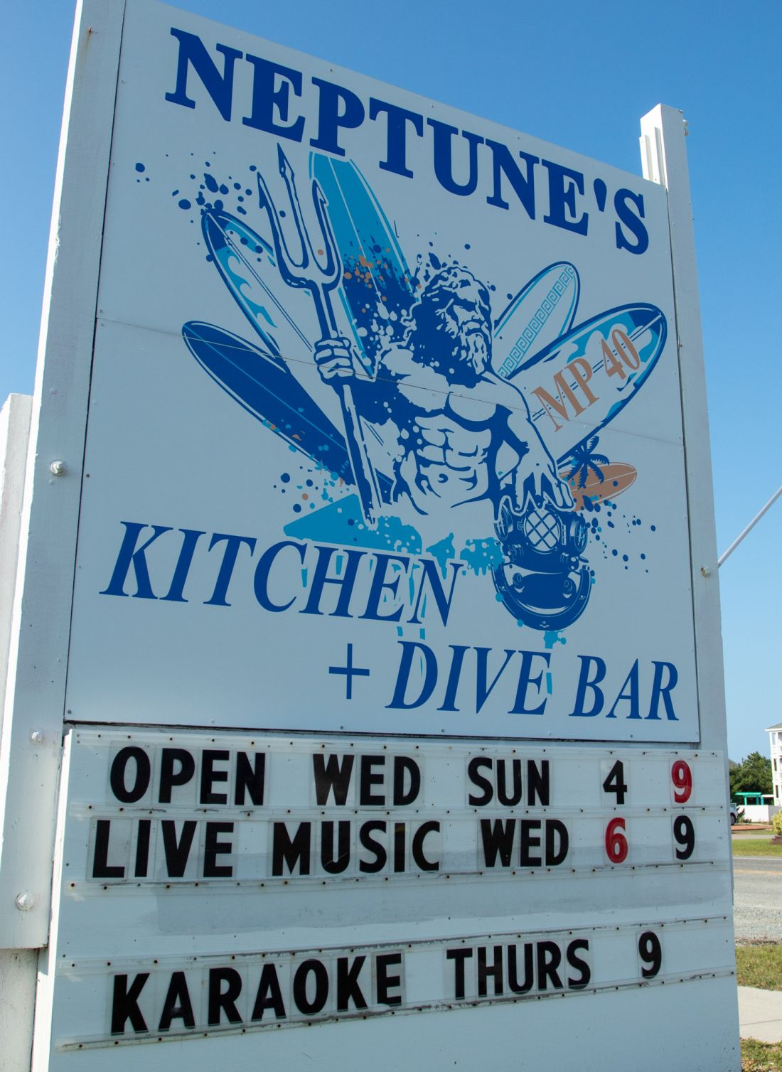 Neptune's Kitchen & Dive Bar Outer Banks