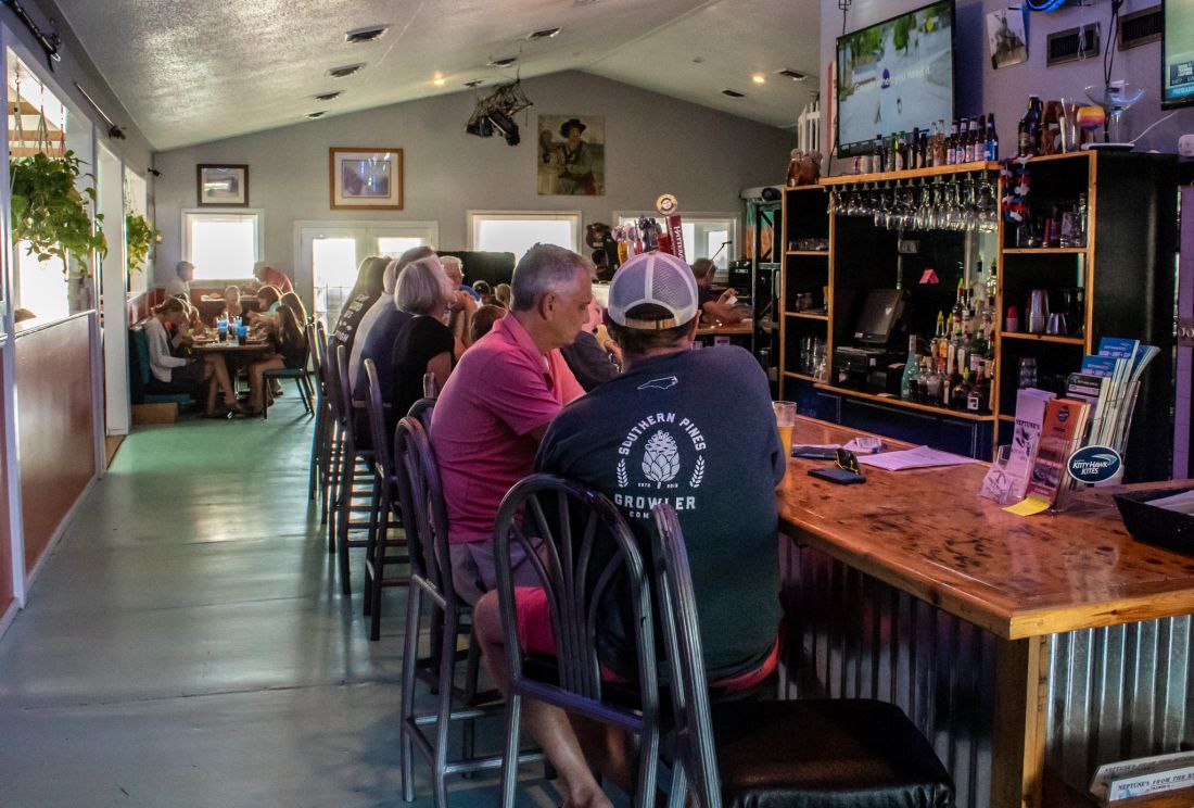 Neptune's Kitchen & Dive Bar Outer Banks