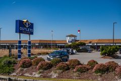 Outlets Nags Head photo