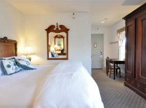 Joyce Archard room at First Colony Inn