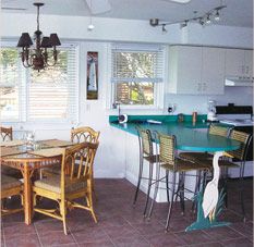 Margaritaville Cottage - Ocracoke Harbor Inn