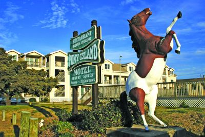 Exterior of Pony Island Motel