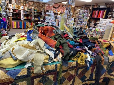 Rusty Crow Quilt Shop photo