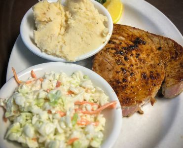 Diamond Shoals Restaurant &amp; Sushi Bar photo