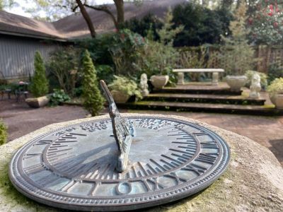 Elizabethan Gardens photo