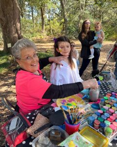 Elizabethan Gardens photo