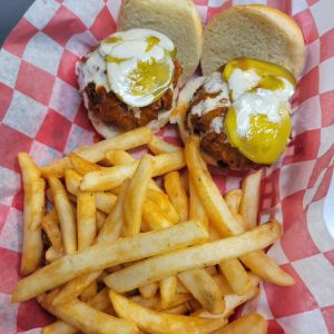 Bonzer Shack Bar &amp; Grill photo