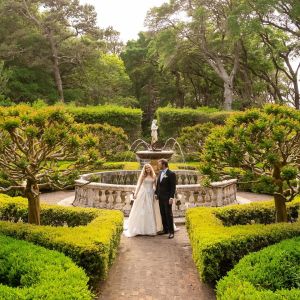 Elizabethan Gardens photo