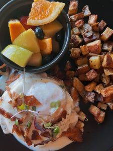 TRiO Restaurant &amp; Market photo