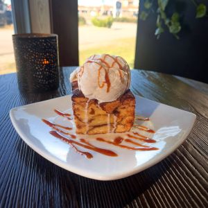 TRiO Restaurant &amp; Market photo