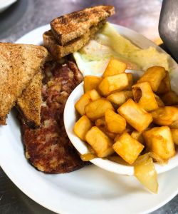 Diamond Shoals Restaurant &amp; Sushi Bar photo