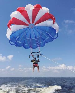 Corolla &amp; Duck Parasail photo