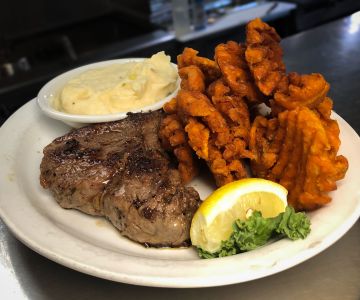 Diamond Shoals Restaurant &amp; Sushi Bar photo