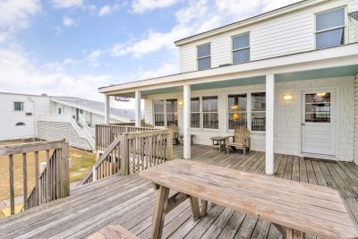 Outer Banks Hotels &amp; Vacation Rentals photo