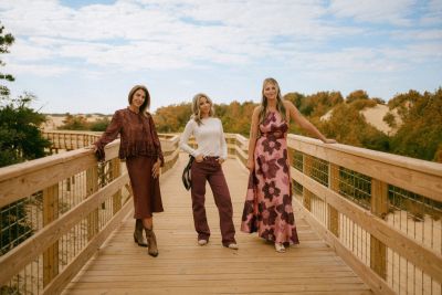 Foxy Flamingo Boutique photo