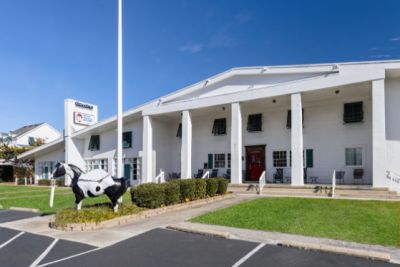 Outer Banks Hotels &amp; Vacation Rentals photo