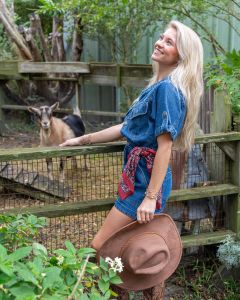 Foxy Flamingo Boutique photo