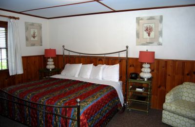 The Dare Haven Motel on the Outer Banks photo