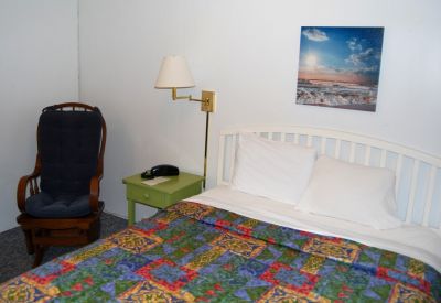 The Dare Haven Motel on the Outer Banks photo