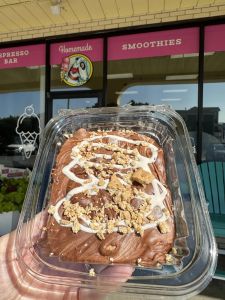 Big Buck&#039;s Ice Cream photo