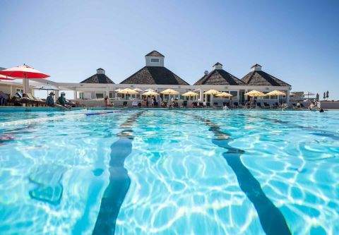 Village Beach Club, Oceanfront Swimming Pool